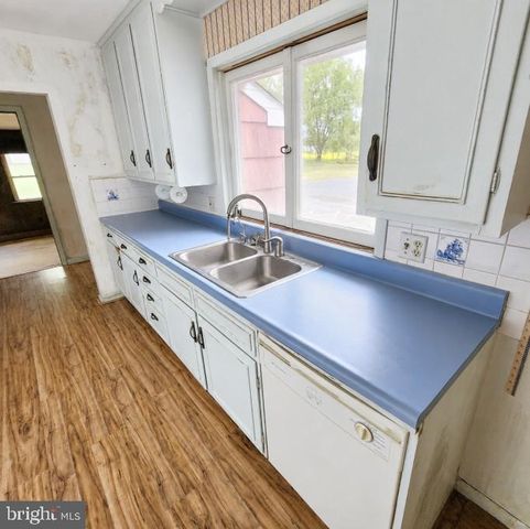 700 CANTERBURY RD, Milford, DE 19963