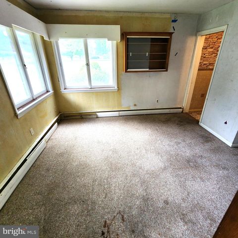 700 CANTERBURY RD, Milford, DE 19963