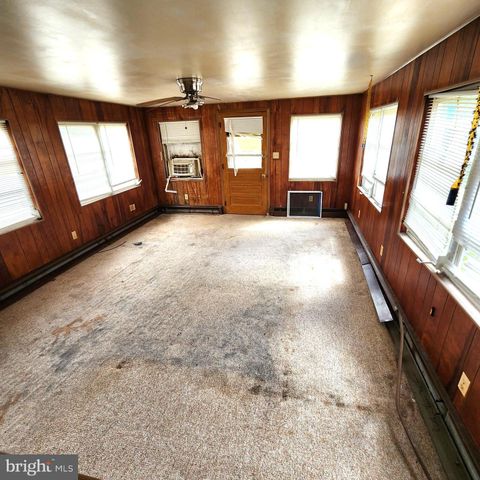 700 CANTERBURY RD, Milford, DE 19963