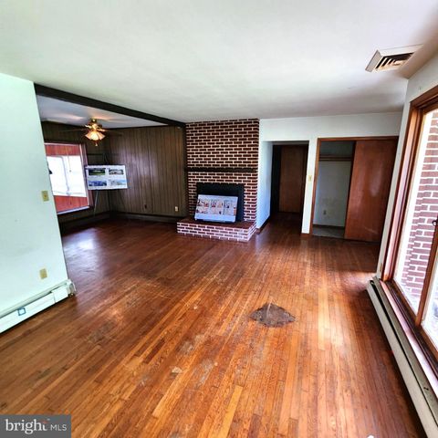 700 CANTERBURY RD, Milford, DE 19963