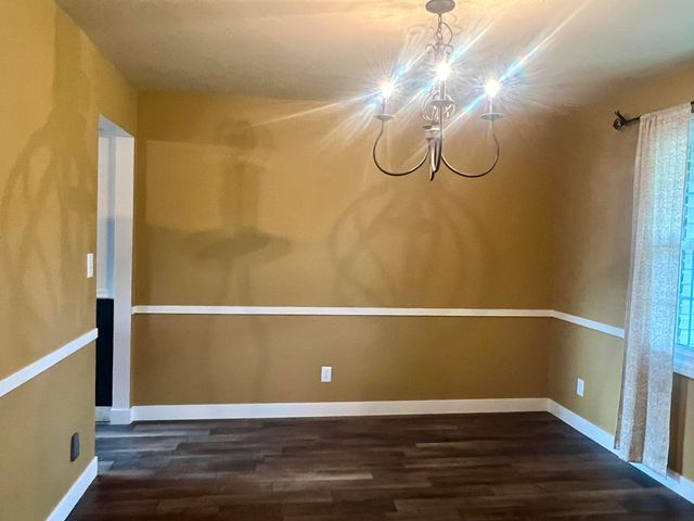 1521 W 4th Street, Hobart, IN 46342