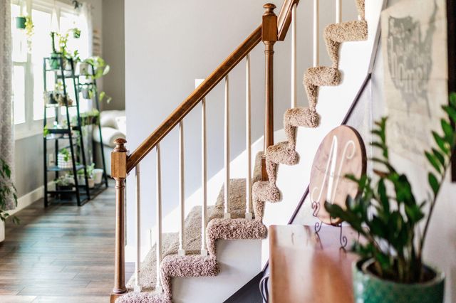 1521 W 4th Street, Hobart, IN 46342