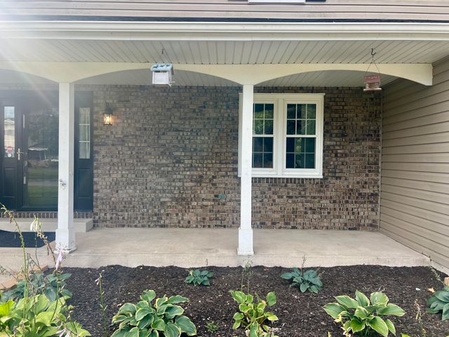 1521 W 4th Street, Hobart, IN 46342