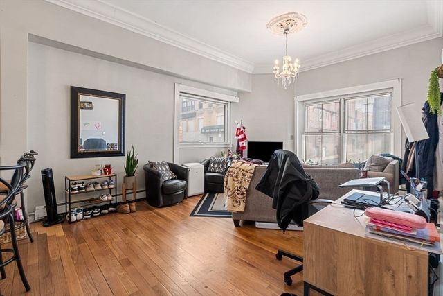 124 F St, Boston, MA 02127