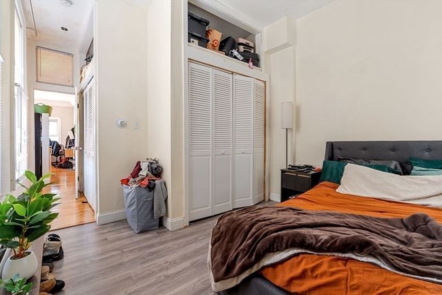 124 F St, Boston, MA 02127