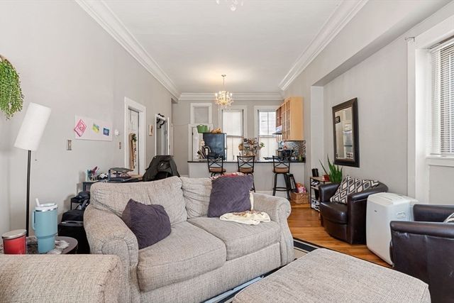 124 F St, Boston, MA 02127