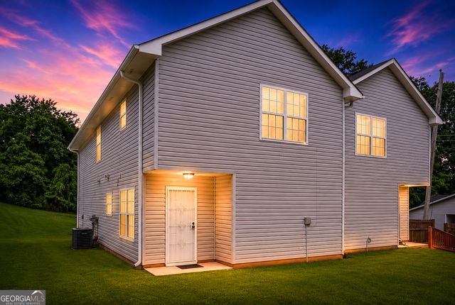 312B Louise Lane, Griffin, GA 30223