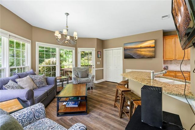 140 Graystone Terrace, Alpharetta, GA 30005