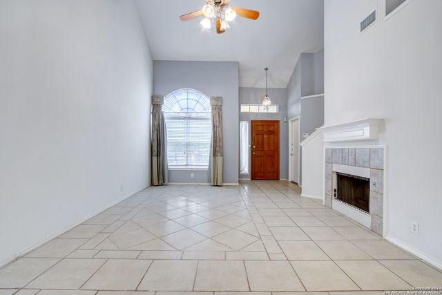 6002 Woodway, San Antonio, TX 78249