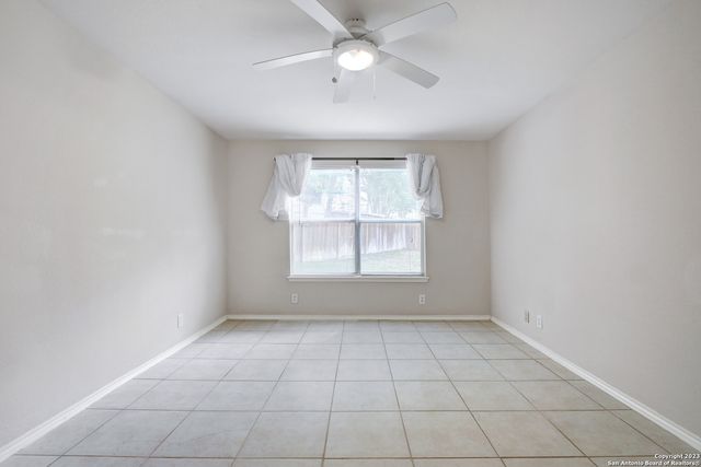 6002 Woodway, San Antonio, TX 78249