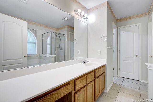 6002 Woodway, San Antonio, TX 78249