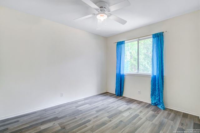 6002 Woodway, San Antonio, TX 78249
