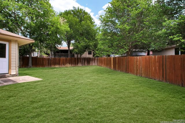 6002 Woodway, San Antonio, TX 78249