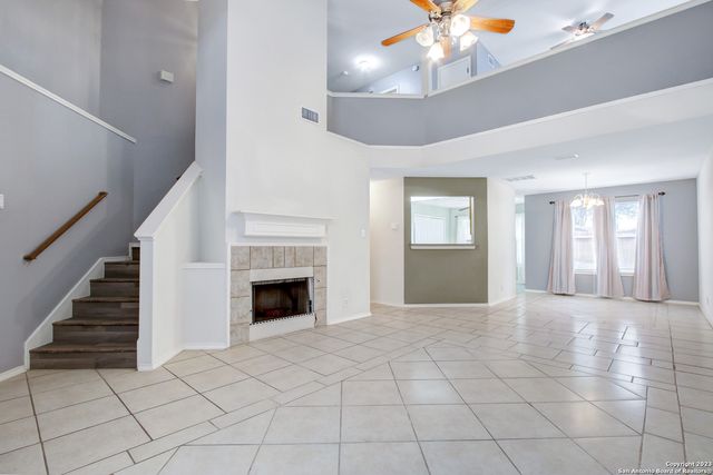 6002 Woodway, San Antonio, TX 78249