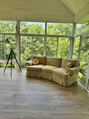 1108 Abbey Rd, Columbia, TN 38401