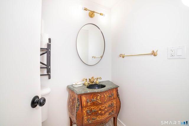 36 Weybosset Street, Shelton, CT 06484