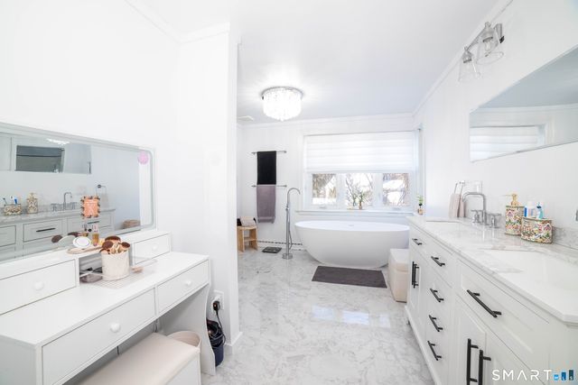 36 Weybosset Street, Shelton, CT 06484