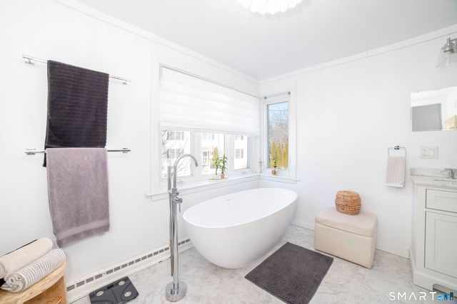 36 Weybosset Street, Shelton, CT 06484