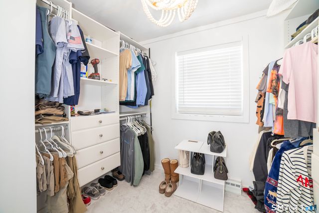 36 Weybosset Street, Shelton, CT 06484