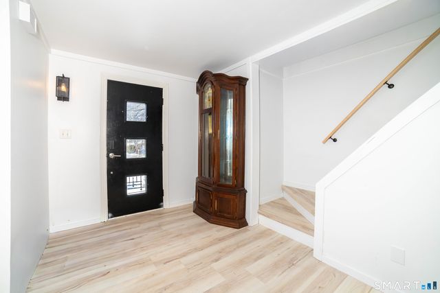 36 Weybosset Street, Shelton, CT 06484