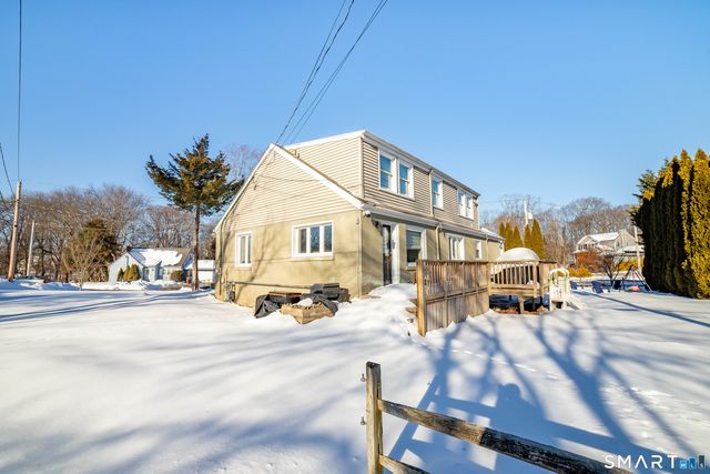 36 Weybosset Street, Shelton, CT 06484