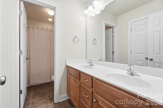 9915 Nicole Lane, Charlotte, NC 28269