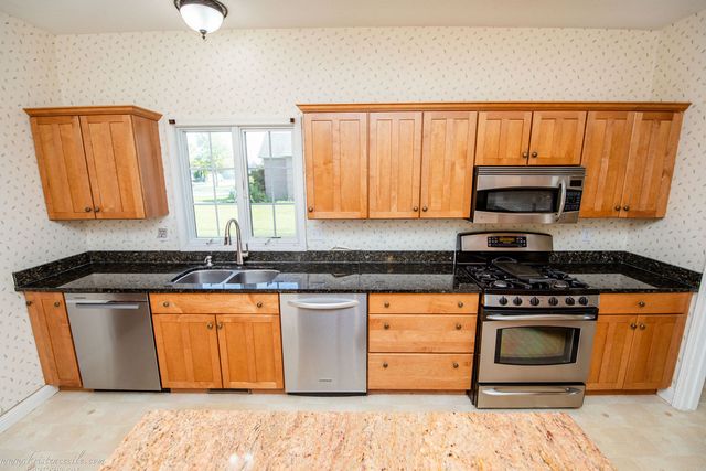 5066 N Pin Oak Turn Drive, Bourbonnais, IL 60914