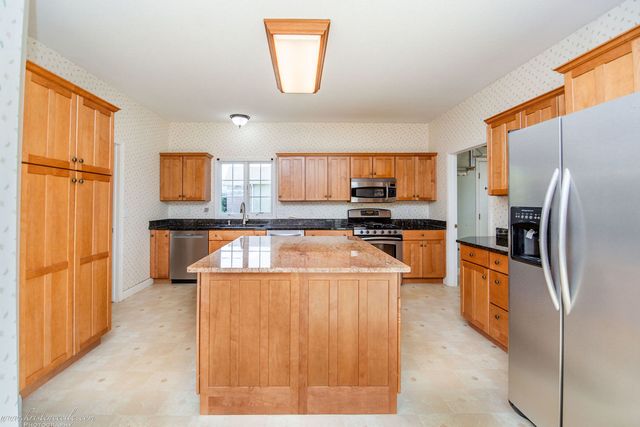 5066 N Pin Oak Turn Drive, Bourbonnais, IL 60914