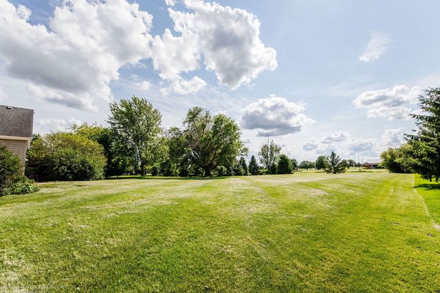 5066 N Pin Oak Turn Drive, Bourbonnais, IL 60914
