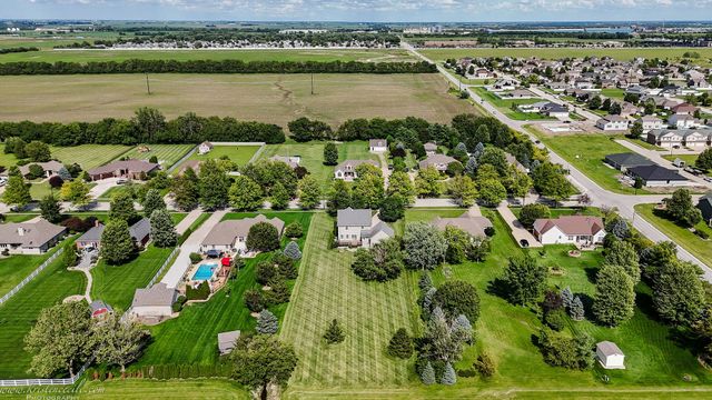 5066 N Pin Oak Turn Drive, Bourbonnais, IL 60914