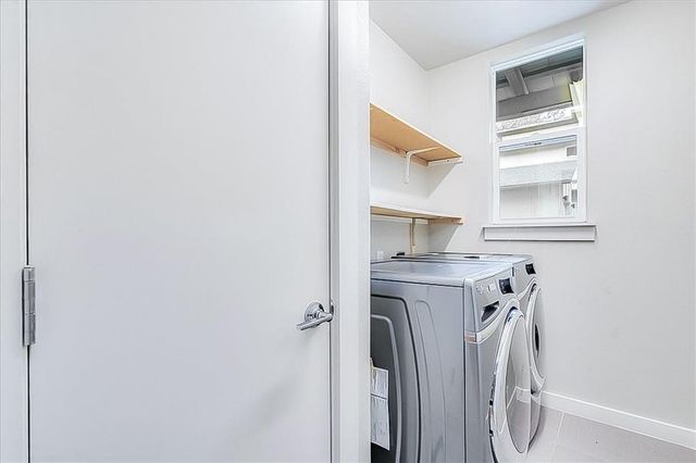 3913 Valley View RD B, Austin, TX 78704