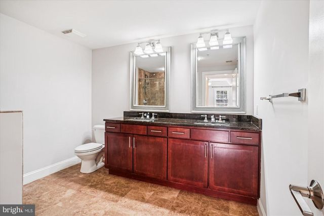 6301 EDSALL RD #109, Alexandria, VA 22312