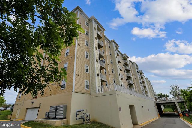 6301 EDSALL RD #109, Alexandria, VA 22312