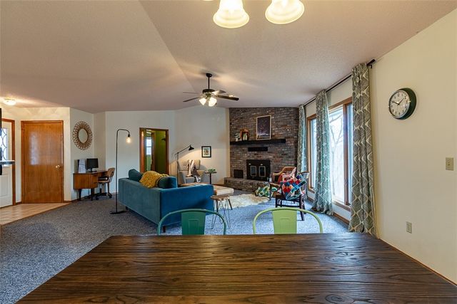 28 Elizabeth Drive, Bella Vista, AR 72715