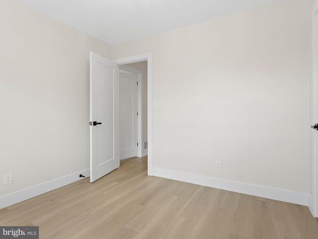 1912 SUSSEX AVE, Cherry Hill, NJ 08003