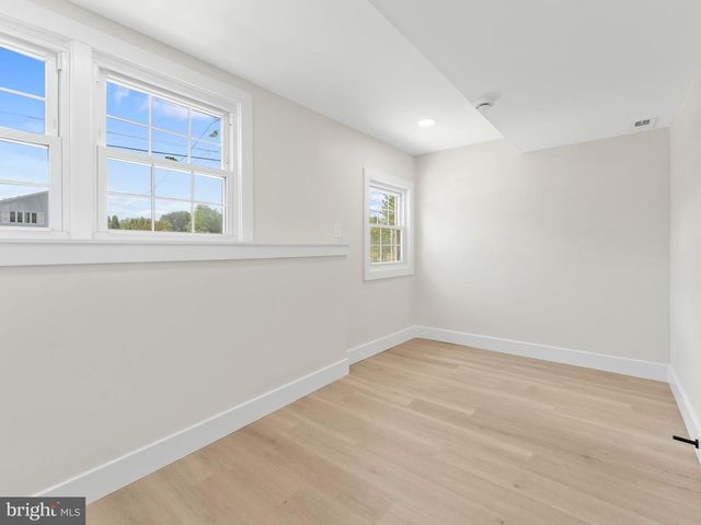 1912 SUSSEX AVE, Cherry Hill, NJ 08003