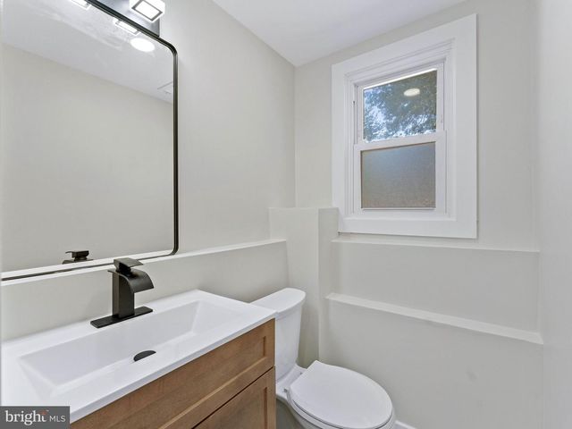1912 SUSSEX AVE, Cherry Hill, NJ 08003