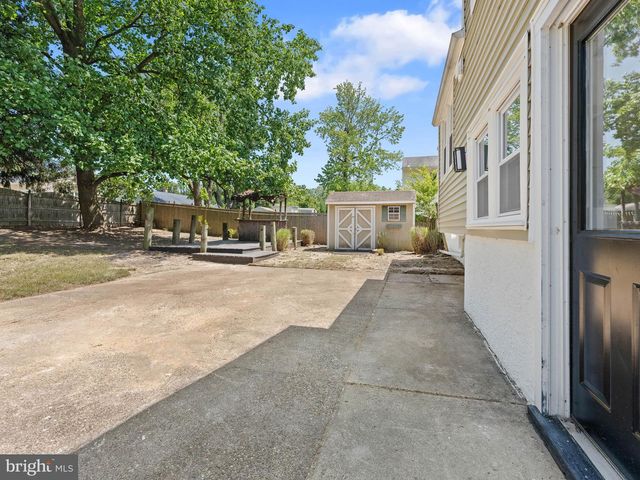 1912 SUSSEX AVE, Cherry Hill, NJ 08003