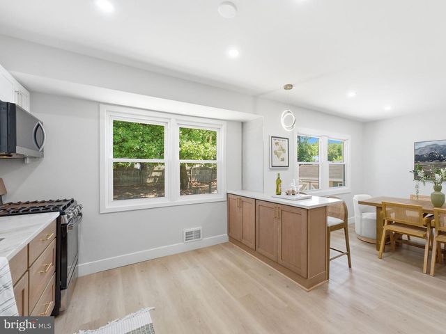 1912 SUSSEX AVE, Cherry Hill, NJ 08003
