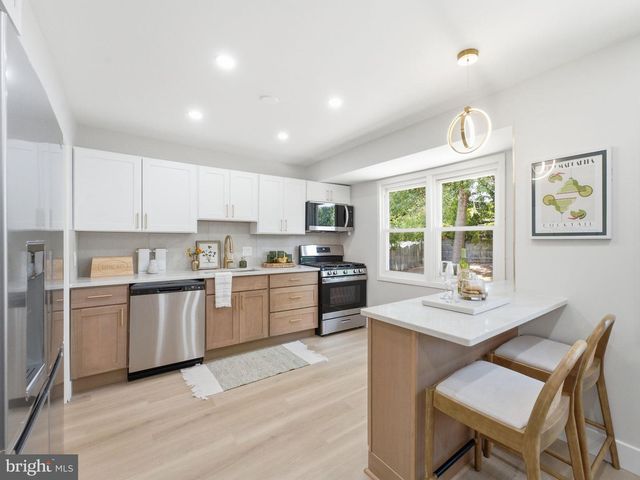 1912 SUSSEX AVE, Cherry Hill, NJ 08003