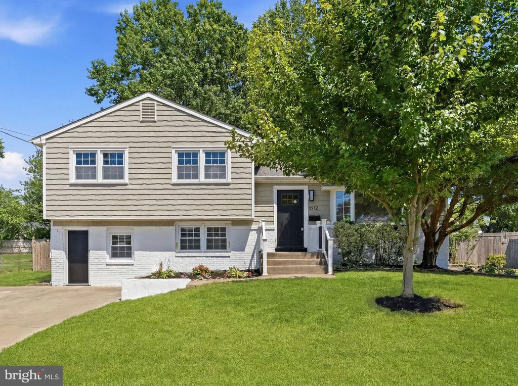 1912 SUSSEX AVE, Cherry Hill, NJ 08003