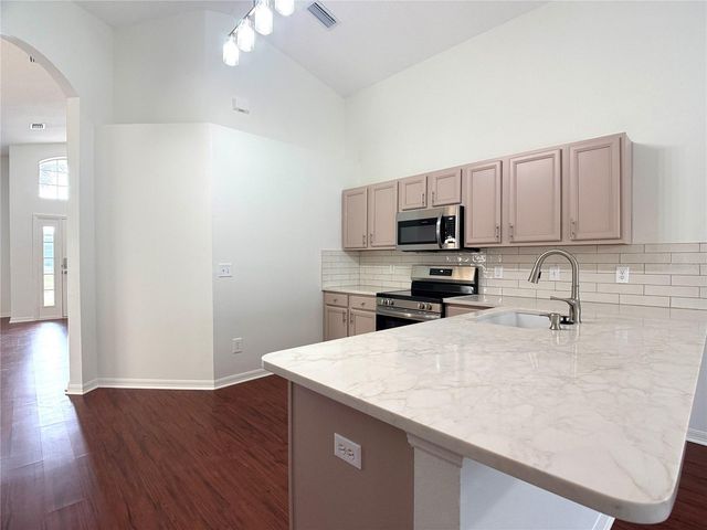 538 SOLANA CIRCLE, Davenport, FL 33897