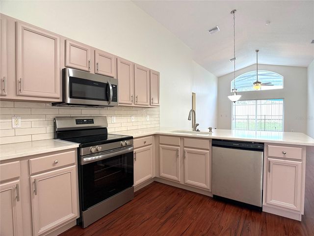 538 SOLANA CIRCLE, Davenport, FL 33897