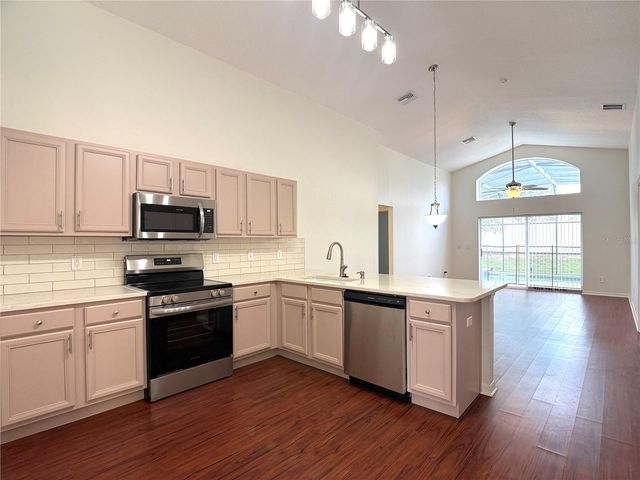 538 SOLANA CIRCLE, Davenport, FL 33897