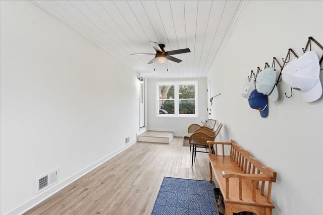 5017 Holiday Drive, Madison, WI 53711