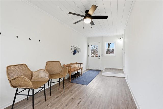 5017 Holiday Drive, Madison, WI 53711