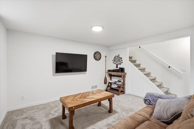 5017 Holiday Drive, Madison, WI 53711