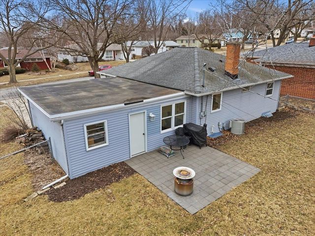 5017 Holiday Drive, Madison, WI 53711