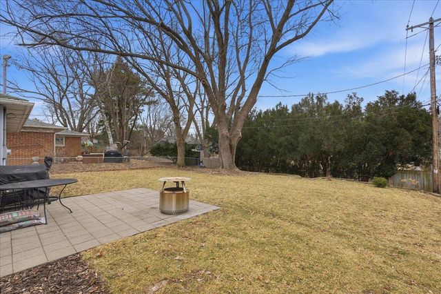 5017 Holiday Drive, Madison, WI 53711