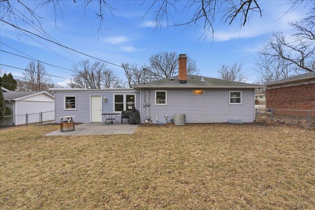 5017 Holiday Drive, Madison, WI 53711